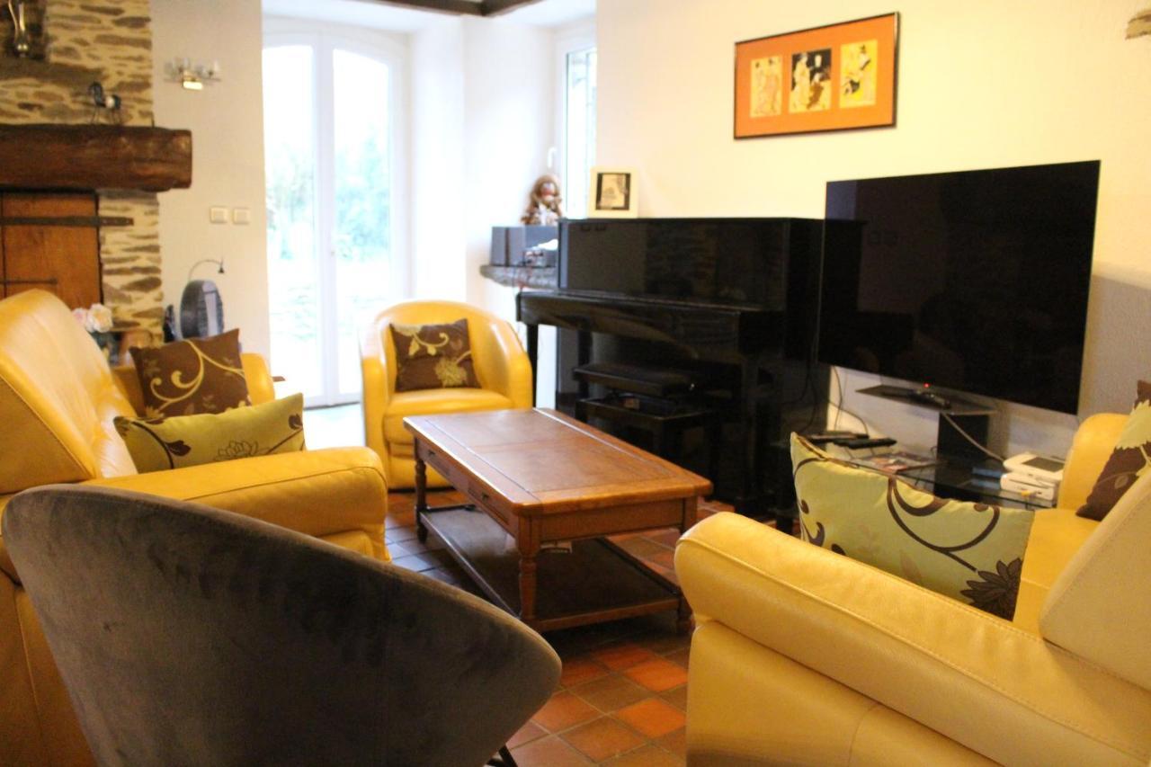 La Demeure De Cathy Bed and Breakfast Σαιν-Λο Εξωτερικό φωτογραφία