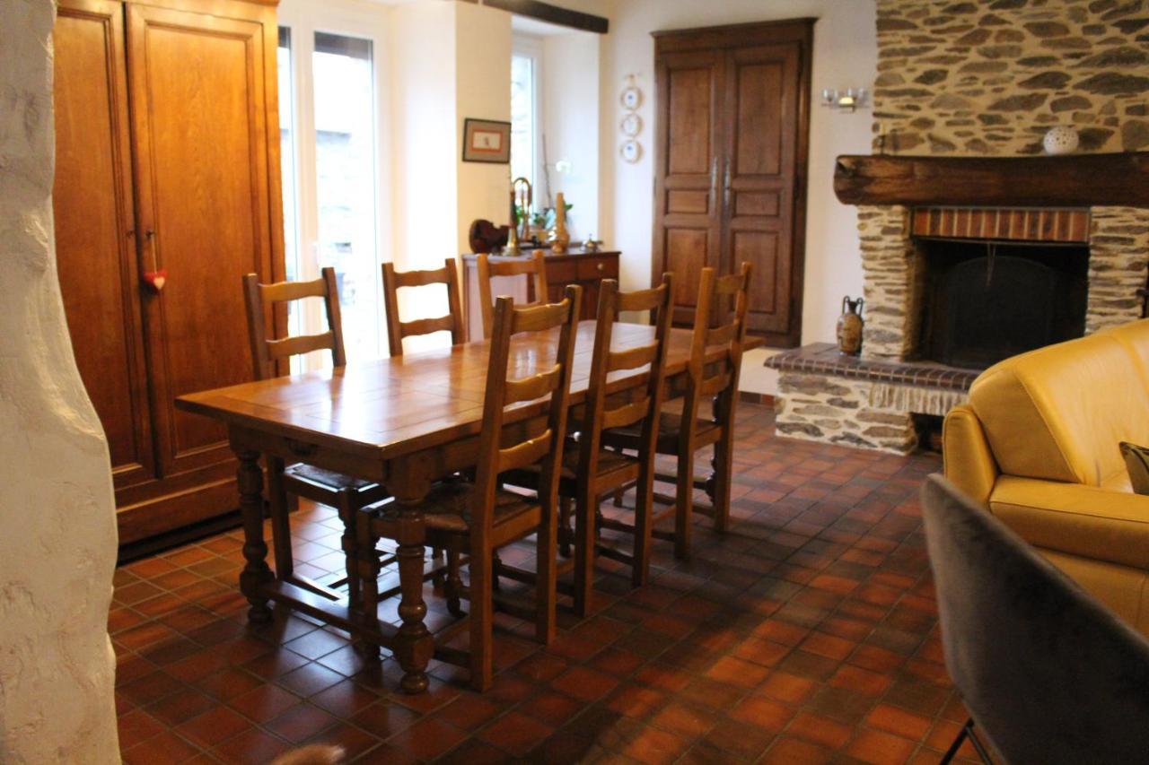 La Demeure De Cathy Bed and Breakfast Σαιν-Λο Εξωτερικό φωτογραφία